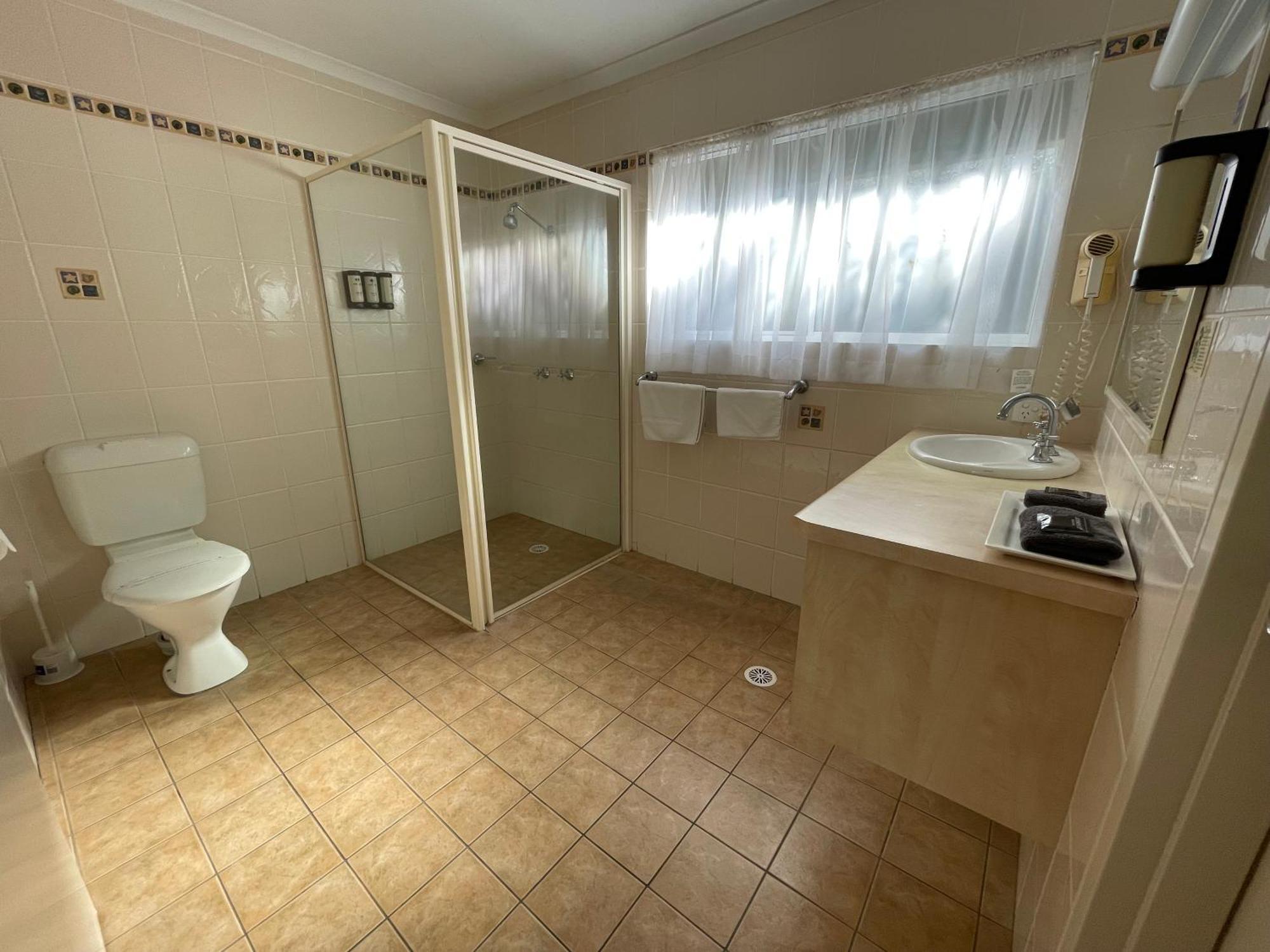 George Bass Motor Inn Nowra Exterior photo